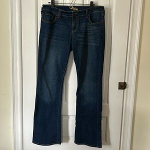 Old Navy The Diva jeans, size 12 regular, never worn